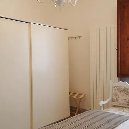 Montevenere 83 Holiday home *