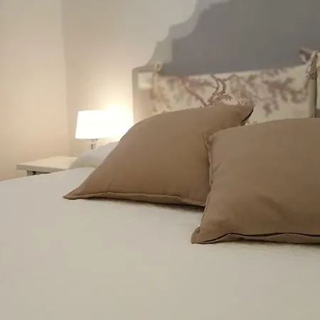 Montevenere 83 Holiday home *
